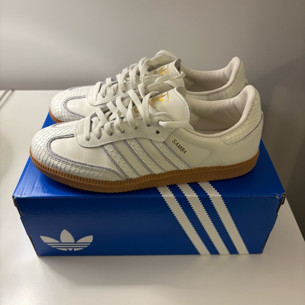 Adidas Samba OG Snakeskin Shoes - Picture 7 of 11